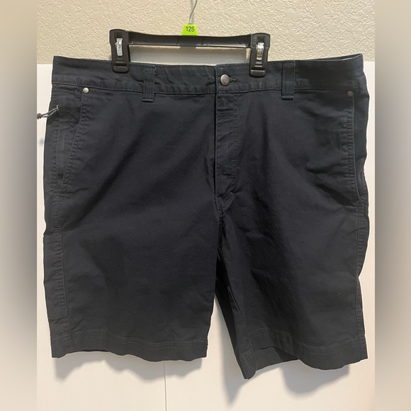 Columbia Men's Regular Fit Dark Navy Flat Front Shorts Size 38 W.  L10 - Picture 1 of 16